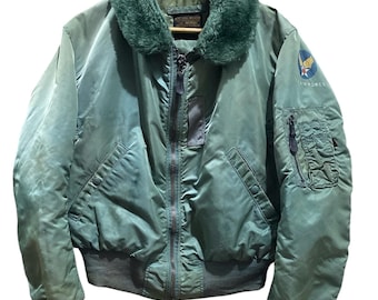 Vintage Alpha Industries B-15 D USAF Ma-1 Bomber Jacket Made Usa