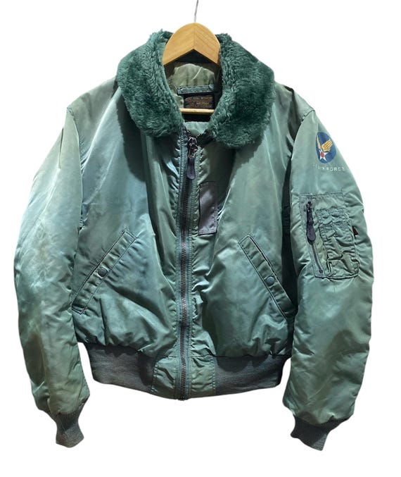 vtg alpha B-15D USA製　ma-1 flight jacket Vintage Alpha Industries B-15 D USAF Ma-1 Bomber Jacket Made Usa