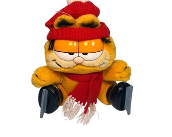 Dakin Garfield Ice Skating Toy Plush 1978 Vintage Orange Winter Beanie Scarf 9"