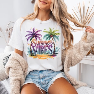 Summer Vibes Shirt - Retro Colorful Beach Tee - Comfort Colors Summer T-Shirt - Palm Tree Graphic Tee - Vacation Aesthetic Shirt