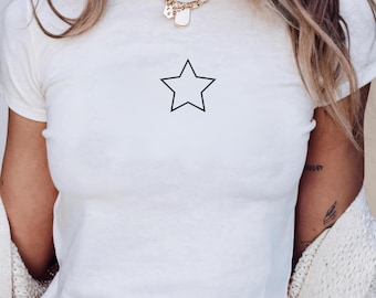 Minimal Star Baby-T-shirt, esthetische zwarte omtrek grafische crop top, Y2K geïnspireerd wit getailleerd shirt, eenvoudige leuke zomertop voor vrouwen,