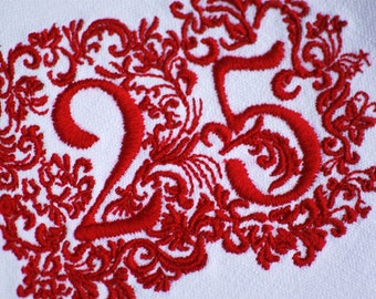 Embroidered 25 Christmas Xmas Linen, Fabric, Cloth Napkins - Festive Holiday Dinner Napkins - Christmas table, Ideal Gift