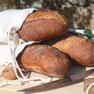 紐付きリネンのロングバゲットフランスパンバッグ。無駄ゼロ、プラスチックフリー、食料品の買い物、環境に優しく再利用可能なギフトアイデア。