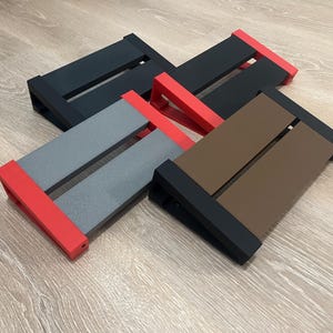 Guitar Pedal Board | Customizable & Lightweight | 9.6" x 5.8" x 3"
