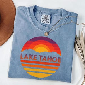 Lake Tahoe Retro Sunset T-Shirt: Vintage Souvenir Tee