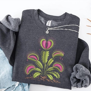 Venus Flytrap Sweatshirt - Carnivorous Plant Crewneck - Botanical Plant Sweatshirt - Gothic Nature Sweatshirt - Plant Lover Gift