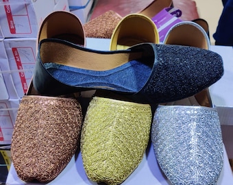 Zapatos Khussa bordados Jutti / Tilla de cuero hechos a mano