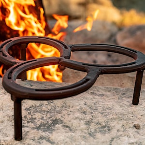 Handmade Horseshoe Dutch Oven Trivet – 2 Height Options – Cast Iron Cookstand for Campfire Cooking & Rustic Kitchen Decor