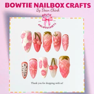 Rosa Kirschblüte Drücken Sie auf die Nägel | Weiß & Rosa 3D Blumen Nagelkunst | Y2K Star Style Nägel für Sommer, Urlaub oder Weihnachtsgeschenk