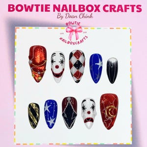 Presse clown cirque sur les ongles, ongles en amande d&#39;Halloween avec carreaux arlequin et étoile, décoration d&#39;ongles effrayante pour le festival
