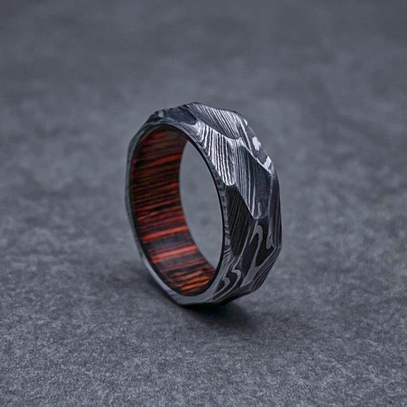 Viking Hammered Damascus Ring, Natural Red Wood Inlay, Custom Width, Valentines Day Gift