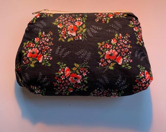Handmade Makeup Bag – Small Zipper Pouch from Vintage Floral Fabric – Travel Cosmetic Case