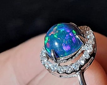 Mexikanischer Feueropal-Silberring mit Zirkonen