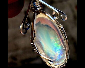 Mexikanischer Opal Cabochon Gegenlicht 9,0 Karat