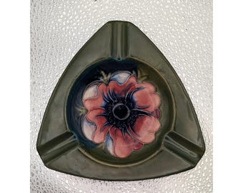 Moorcroft Pottery England Green Ashtray Pin Dish Hibiscus Pink Flower MCM