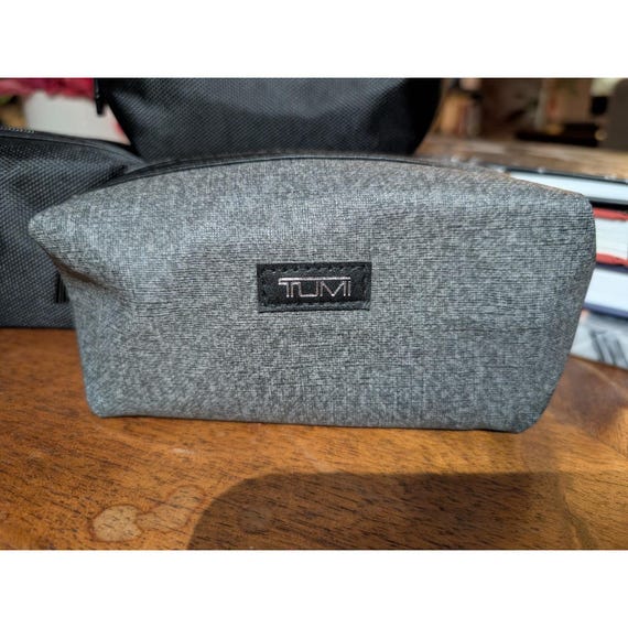 Tumi for Delta Airlines Amenity Kits Lot 3 Unused Kiehls Malin Goetz Travel Bags View 2