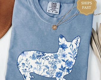 Comfort Colors Toile Corgi Shirt, Corgi Lover Shirt, Gift for Corgi Lover, Dog Mom Shirt, Corgi Mama Gift, Boho Dog Shirt Gift for Her