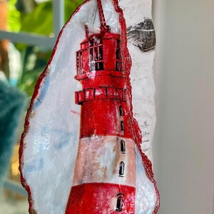 Lighthouse Oyster Shell Art Dish, Lighthouse Gift For Ocean Lovers, Cute Car Accessories, Seashell Ornament For Beach House Lakehouse Decor