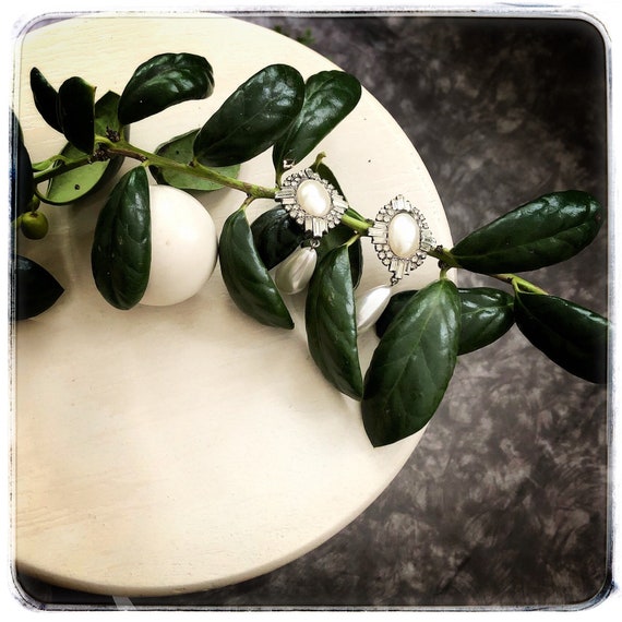 pearl rhinestone statement earring, 80s clip earri