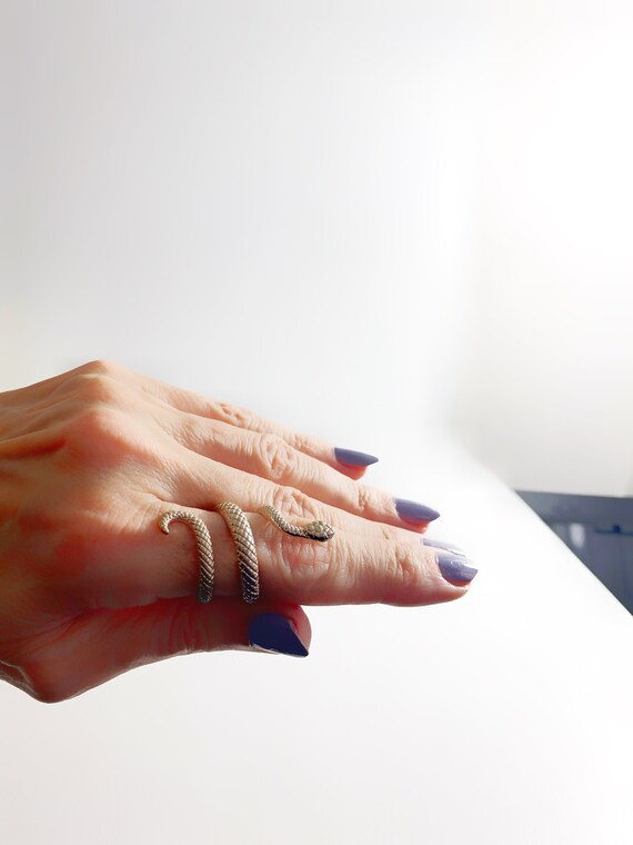 silver tone snake statement ring, vintage jewelry… - image 2