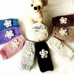 Knit small dog sweater in alpaca with flower, Chihuahua sweater, Puppy coat, Teacup dog sweater, Handmade sweater yorkshire or small dogs