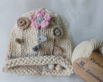 Baby hat in eco cashmere with flowers, Knit girl hat photo prop, newborn hat in eco cashmere, beanie hospital hat, Gift for baby shower