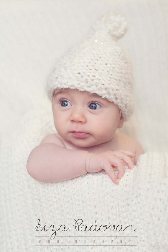 white infant hat