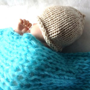 Gorro de recién nacido en cachemira ecológica, Gorro de punto para bebé, Accesorio fotográfico, Gorro precioso en cachemira ecológica con certificado Ecolabel UE, Regalo para bebé recién nacido