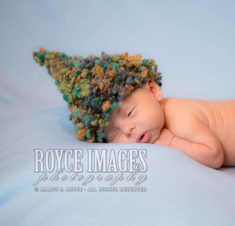 Elf newborn hat Photography props, Handmade newborn baby hat, Knitting crochet kids hat, elegant baby elf hat Photo prop, gift for new baby Green