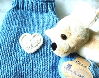 Maglioncino per cani in cashmere ecologico fatto a mano: caldo cappottino per cuccioli con cuore all'uncinetto