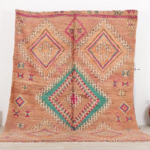 Peach Vintage Boujaad Rug, Pink Moroccan Rug, 7 x 9.6 FT Bohemian Carpet, Large Area Rug