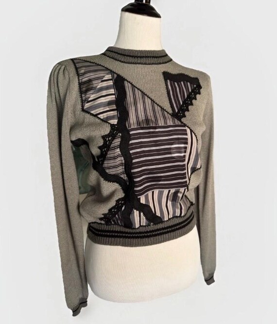 Women’s Gray Patchwork Knit Sweater Small – Long … - image 4