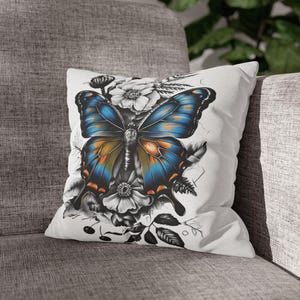 Butterfly Floral Square Pillowcase | Decorative Cushion Cover for Home Decor, Gifts, Boho Style, Nature Lovers, Butterfly Enthusiasts