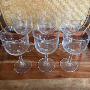 Set of 6 Clear Glass Wine Glasses | Vintage Tulip-Square Stemware | 6 5/8"H | 8 oz Capacity