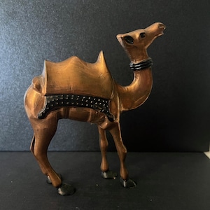 Vintage Copper-Colored Brass Camel 5&quot;