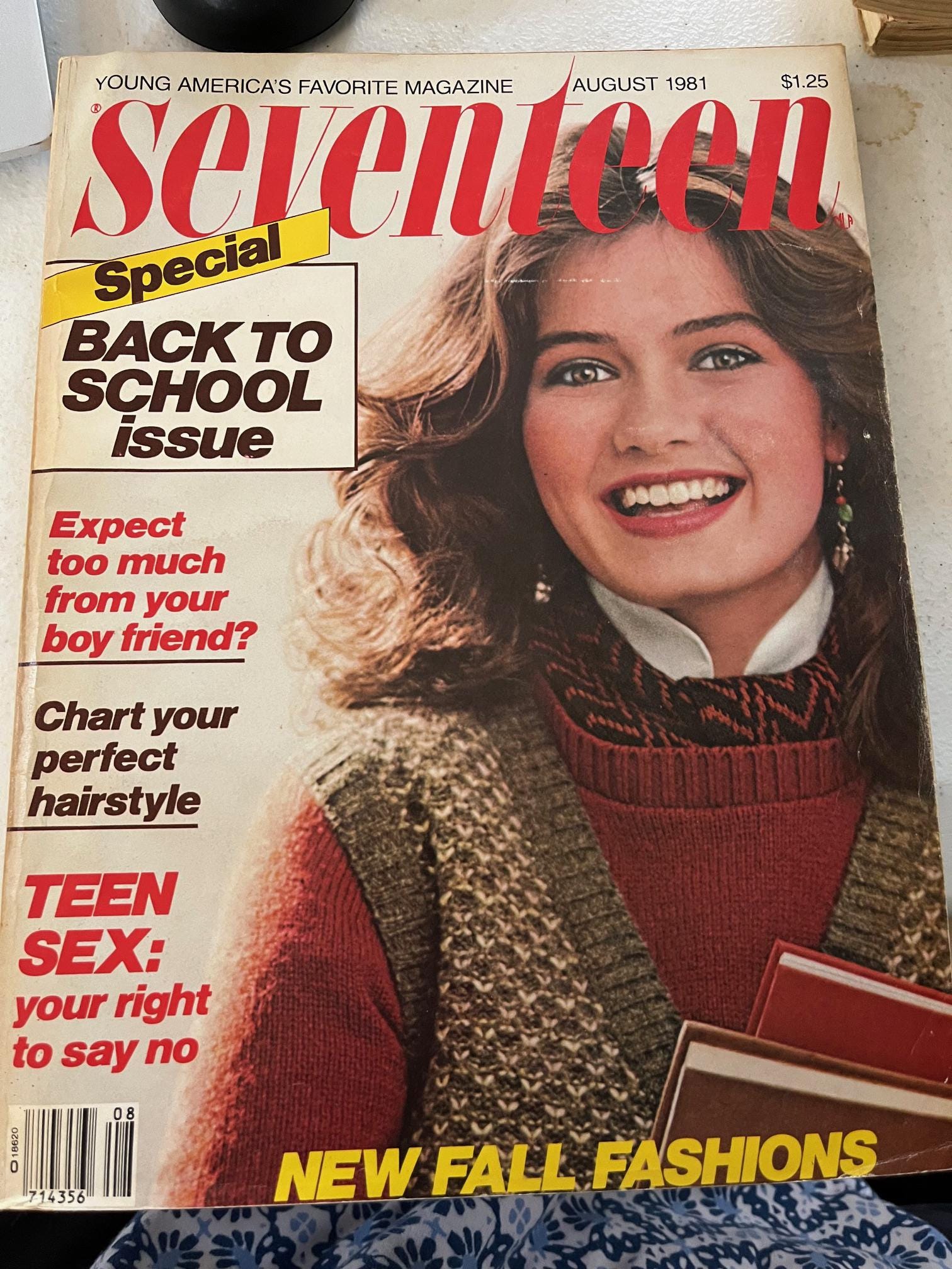 Seventeen Magazine - Back to School - Vintage - August 1981
