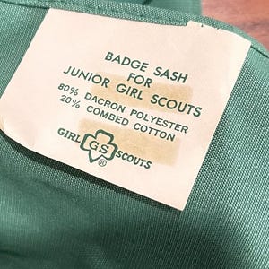 Vintage (1970s) Girl Scouts Junior Badge Sash • Original Trefoil Tag • Blank Uniform Sash image 3