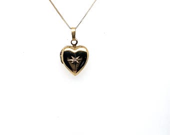 Vintage Gold Pendant Herat Shaped Locket with Accent Diamond on 18 " Box Chain