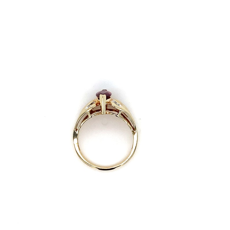 Vintage yellow Gold and Marquise Cut Garnet and Diamond Ring image 4