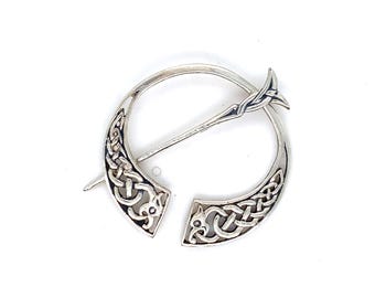 Vintage Sterling Brooch Scottish Iona Celtic Penannular by John Hart