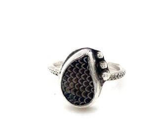 Vintage Sterling Silver and Snake Skin Agate Ring