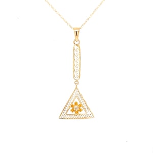 Vintage Yellow Gold and Diamond Lavalier Filigree Necklace