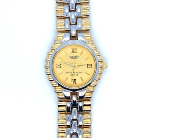 Vintage Two Tone Women's Wrist Watch Seiko Quartz With Metal Band and Gold Dial
