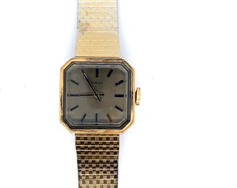Vintage Women's Gold Wrist Watch Timex Mechanical with Metal Band