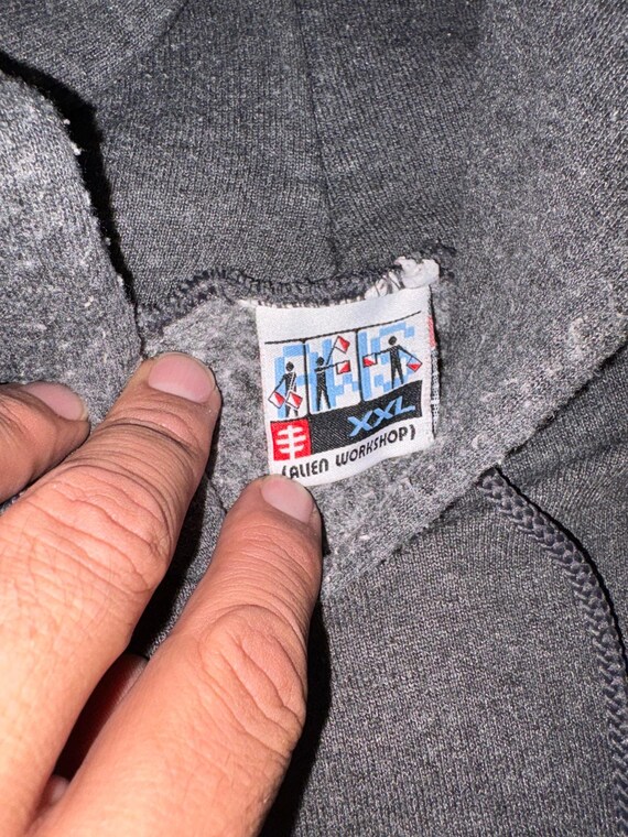Vintage 90s Alien workshop basic gray hoodie XXL … - image 2