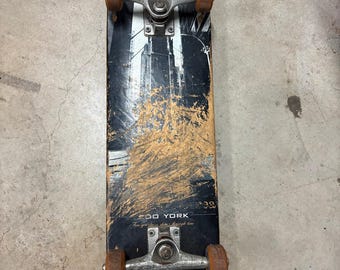 Vintage 90s Zoo York Anthony Correa Venture trucks 52mm used