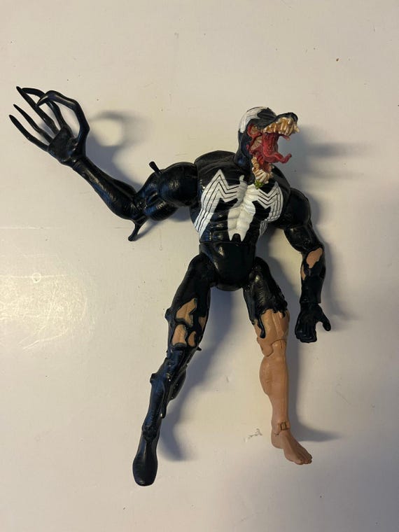 Marvel Legends Transforming Venom 7
