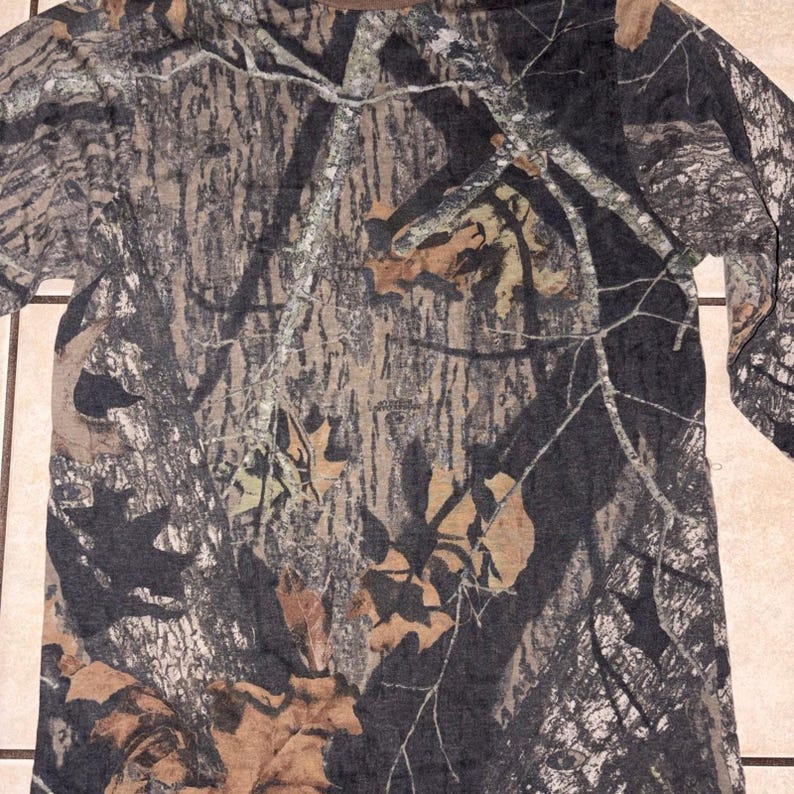 Vintage Mossy Oak camo longsleeve youth XL image 3