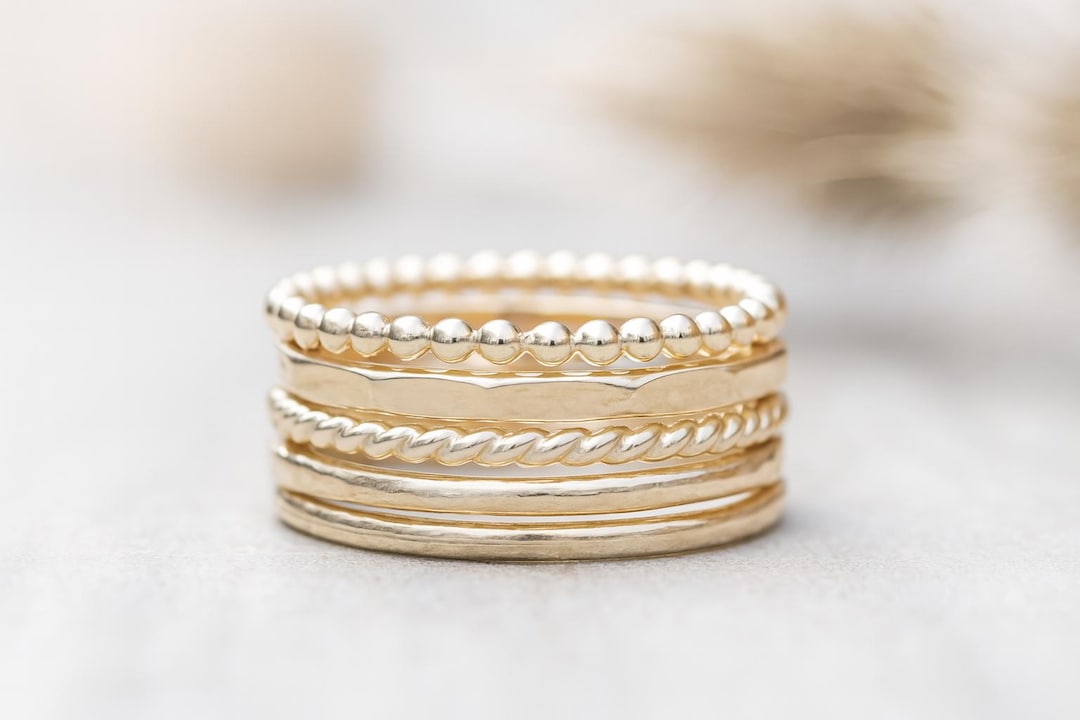 14K Gold Filled Hammered Stacking Rings, Set of 6 Gold Stackable Ring ...