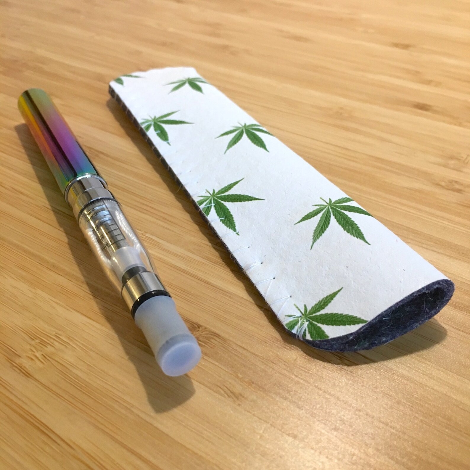 White Weed Leaf Print VAPE PEN HOLDER Ecig Holder Ecig Etsy